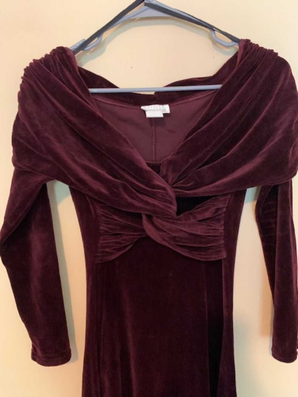 Moda Int'l maroon velvet dress. Off the shoulder. Size med